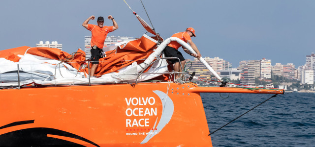 Volvo Ocean Race, la prima In-Port Race è di Team Alvimedica