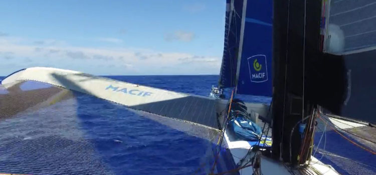 Sailing and record, Francois Gabart saileds 818 nautical miles in 24 hours