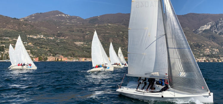 41mo Trofeo Roberto Bianchi, vento e sole nelle acque di Gargnano