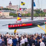 America’s Cup, svelata a Cagliari Luna Rossa AC75