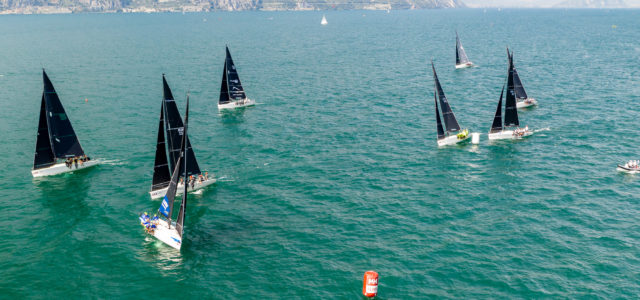 Melges 32 World League, continua la battaglia sul filo di lana