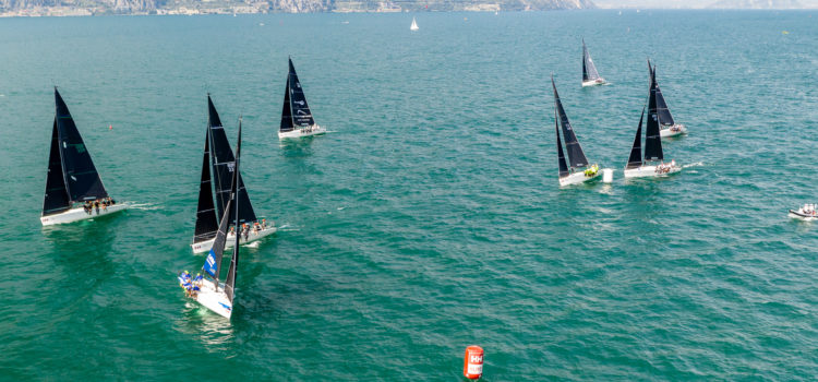 Melges 32 World League, continua la battaglia sul filo di lana