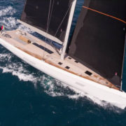 Vela e Maxi, il Maxi Dolphin MD 75 di Mills in gara al The International Yacht&Avation Awards