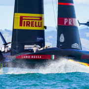 America’s Cup, 2 a 2 ad Auckland