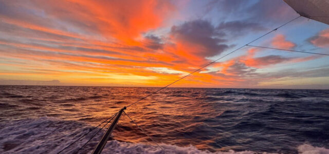 Vendée Globe, close racing and a new leader